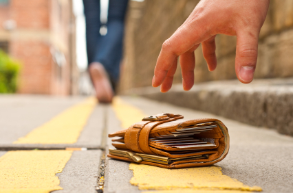 How to Protect Yourself From Fraud: A Refresher thumbnail