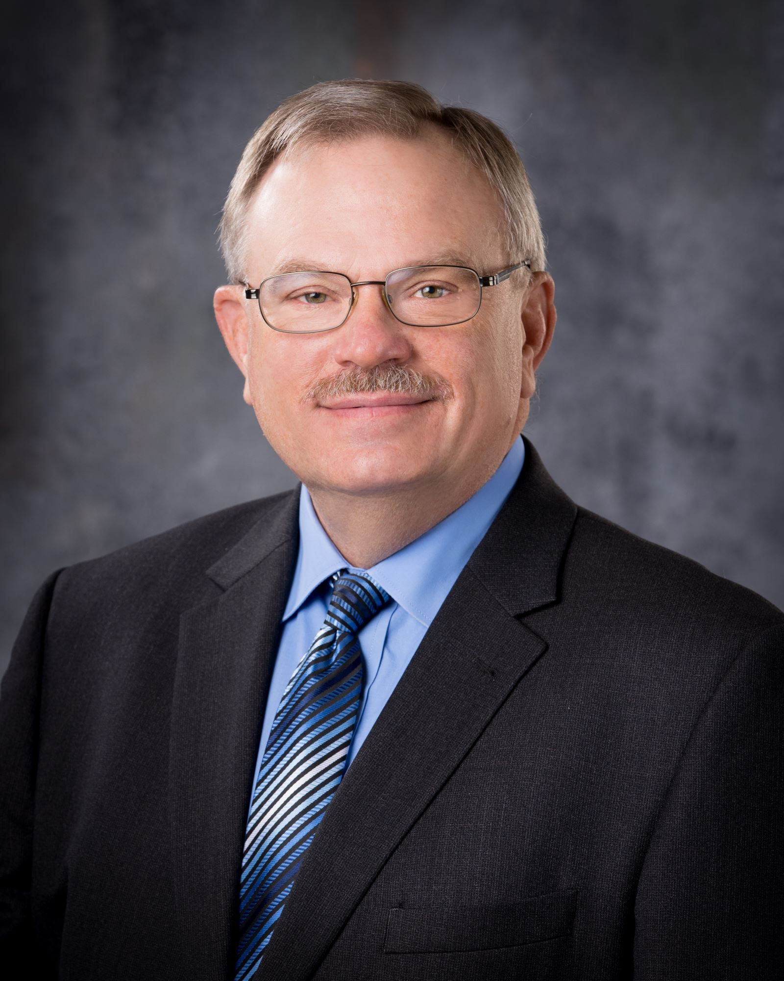 Robert Thomas to Retire thumbnail